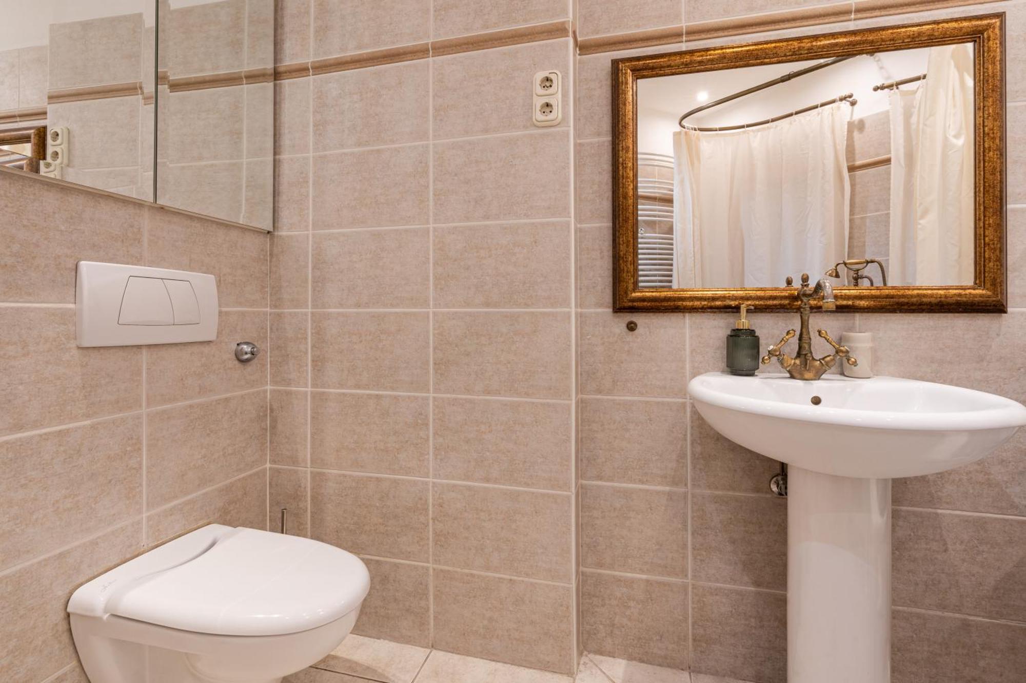 Basilica And Castle View Luxury Suite, Free Parking Reservation Needed Budapeszt Zewnętrze zdjęcie